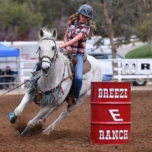 Meet your Posher, Breanna